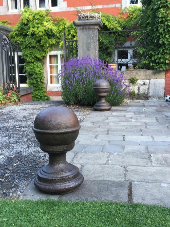 Chambre D'Hotes Les Augustins - Parking Securise - Borne De Recharge Юи Экстерьер фото